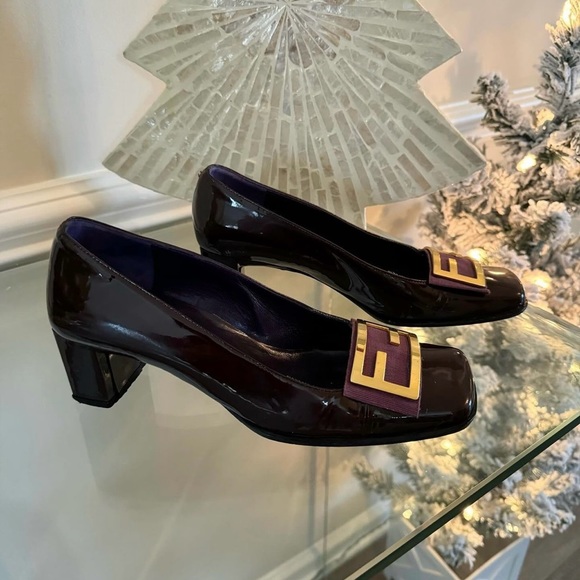 Fendi - Vintage Burgundy Patent Leather Heels - Picture 3 of 9
